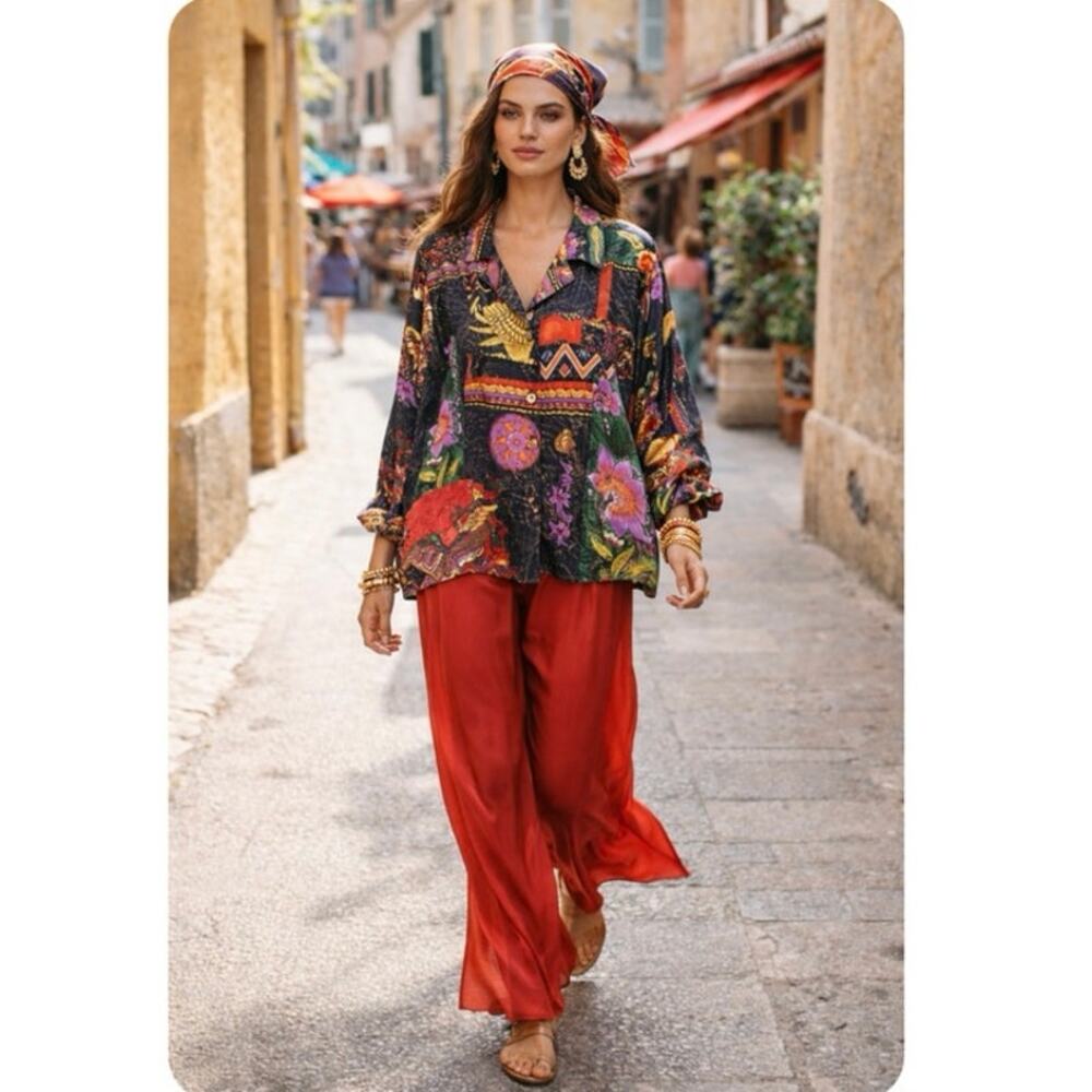 Chico’s Vintage 100% Silk Art Print Patchwork Blouse Small - Picture 3 of 9